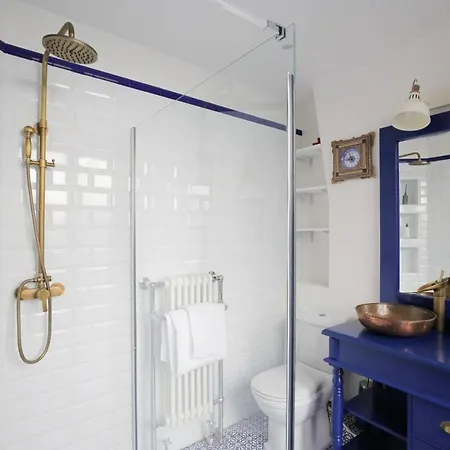 Appartamento Lovely Spacious & Bright 2-bedroom Near Montmartre
