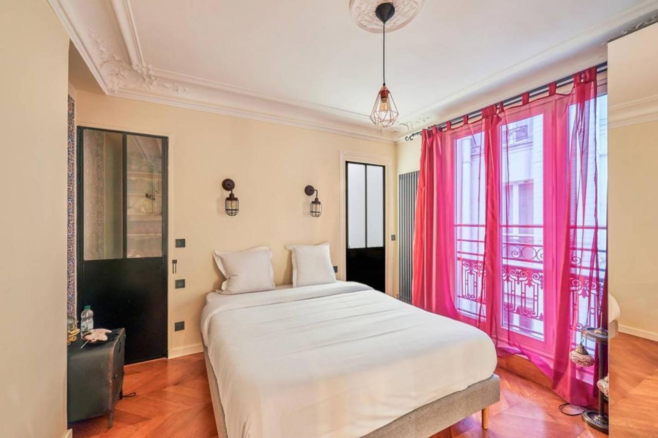 Lovely Spacious & Bright 2-bedroom Near Montmartre