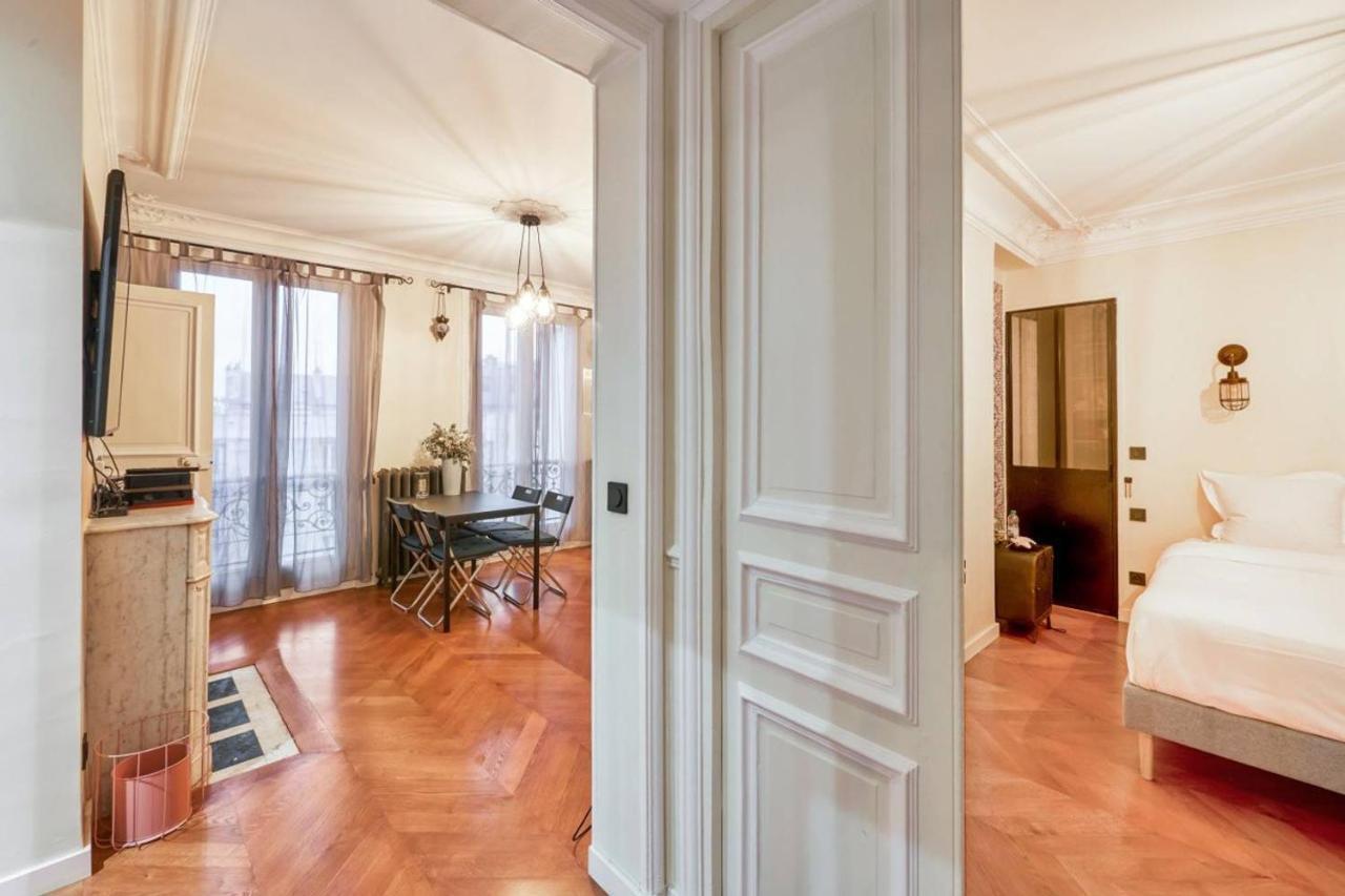 Lovely Spacious & Bright 2-bedroom Near Montmartre