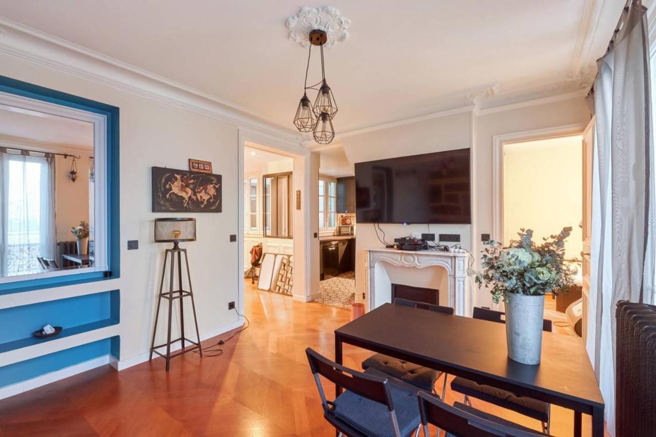 Lovely Spacious & Bright 2-bedroom Near Montmartre Apartment *