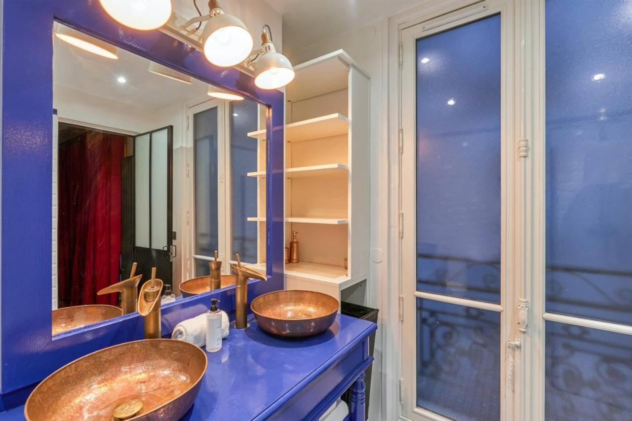 Lovely Spacious & Bright 2-bedroom Near Montmartre * Paris