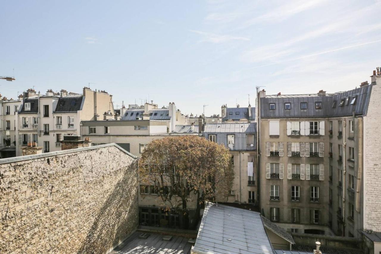 Lovely Spacious & Bright 2-bedroom Near Montmartre Paris